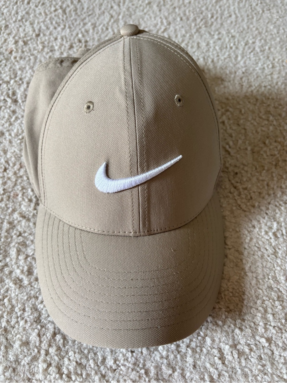 Nike Dri-FIT Club Structured Swoosh Cap Khaki L/XL